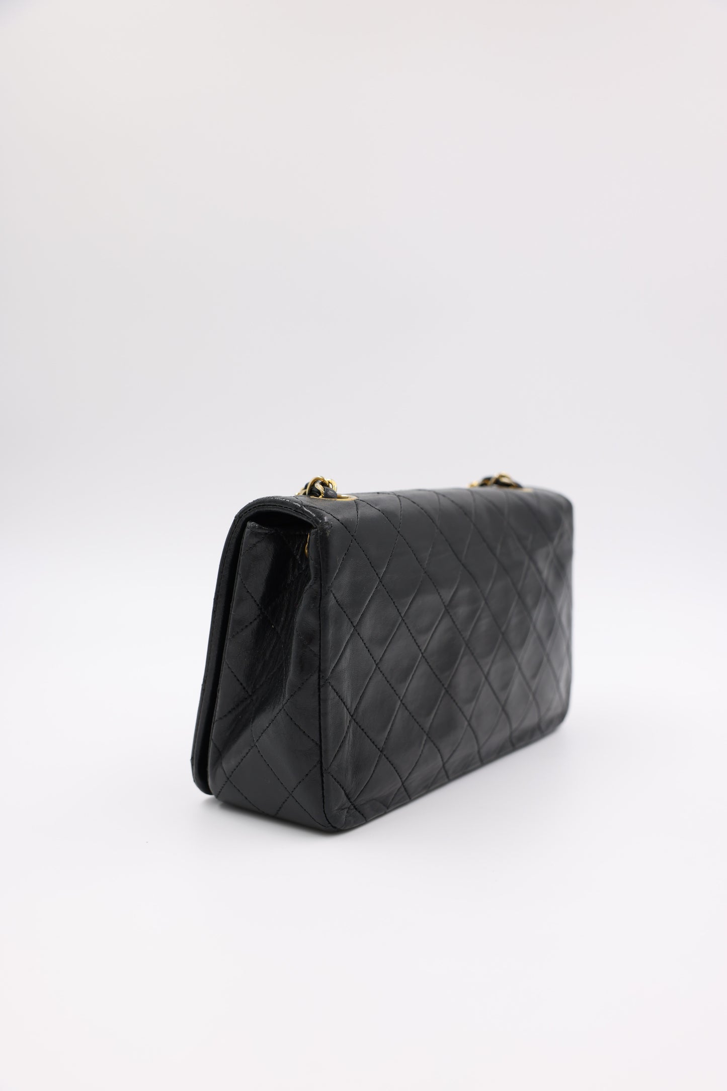CHANEL Full Flap Lammleder schwarz GHW