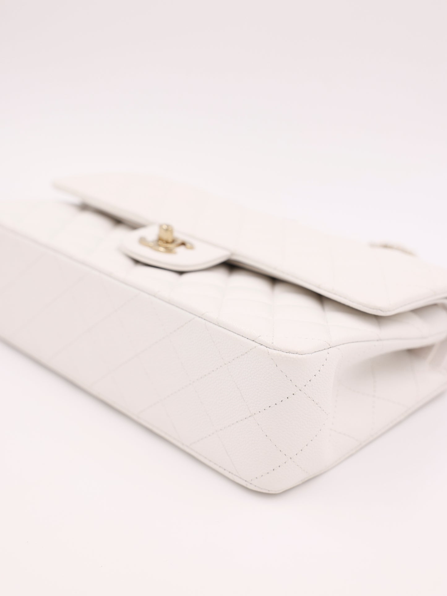 Chanel Timeless Double Flap medium Caviar weiß GHW