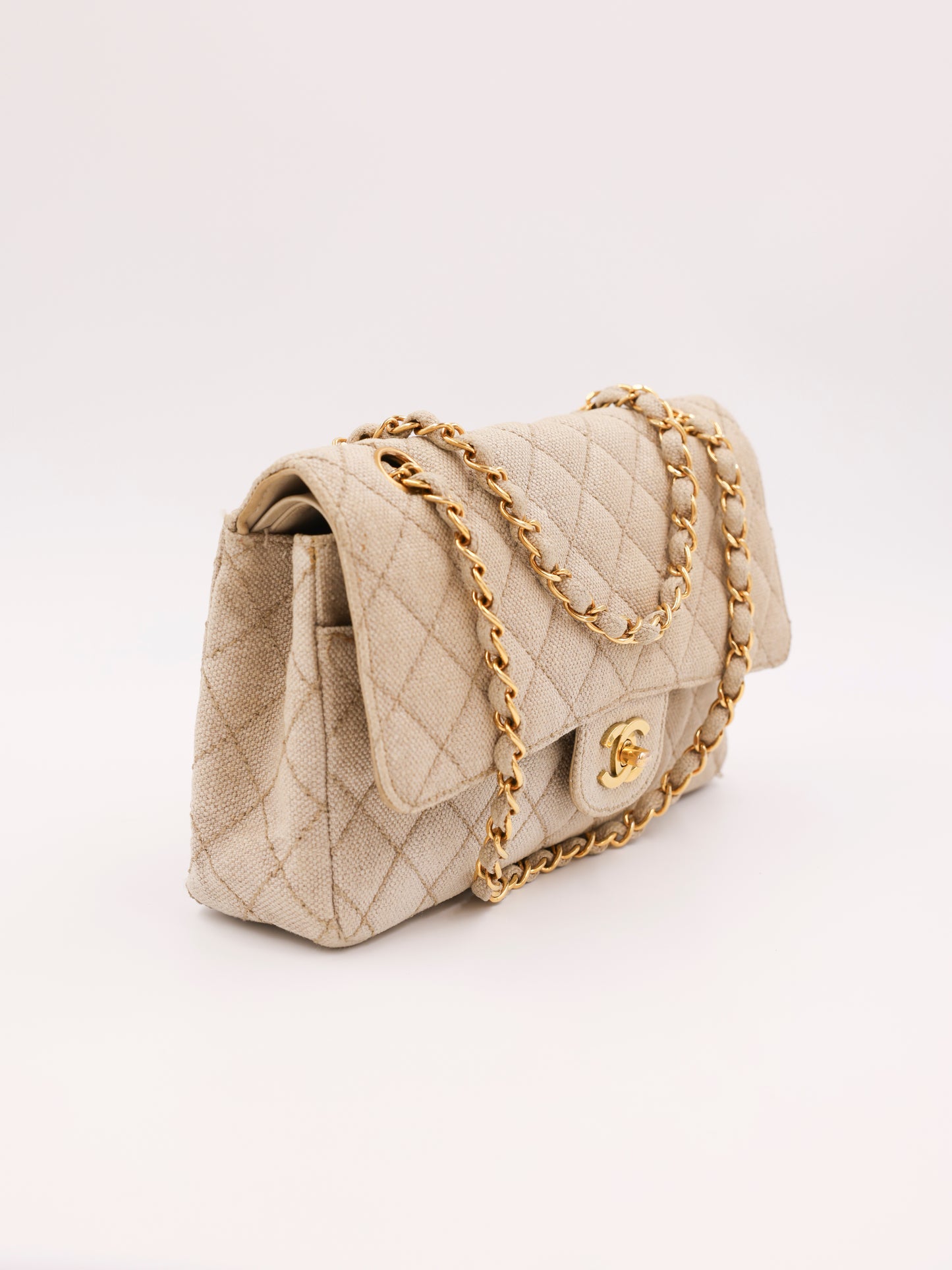 CHANEL Timeless Double Flap medium beige GHW
