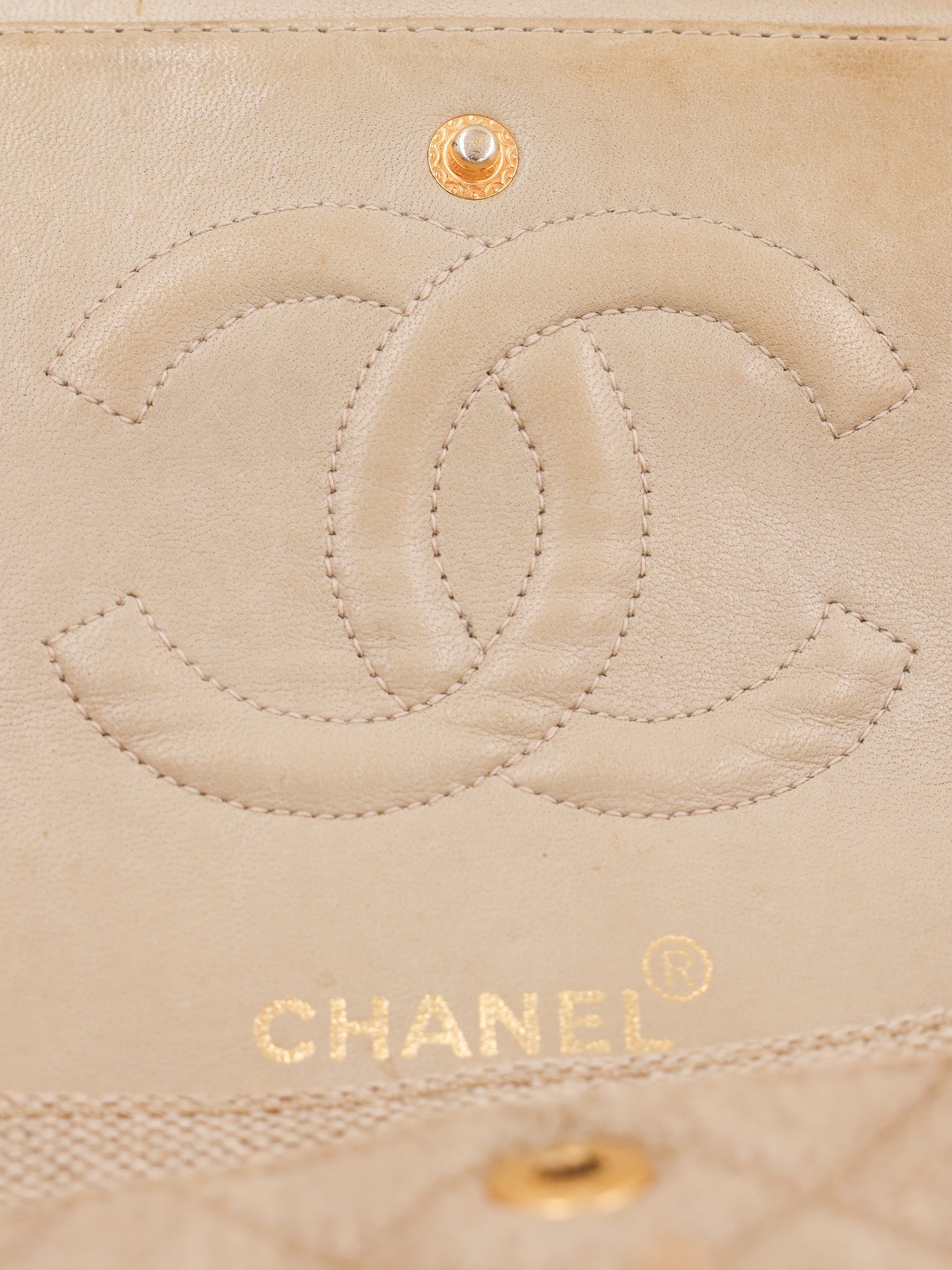 CHANEL Timeless Double Flap medium beige GHW