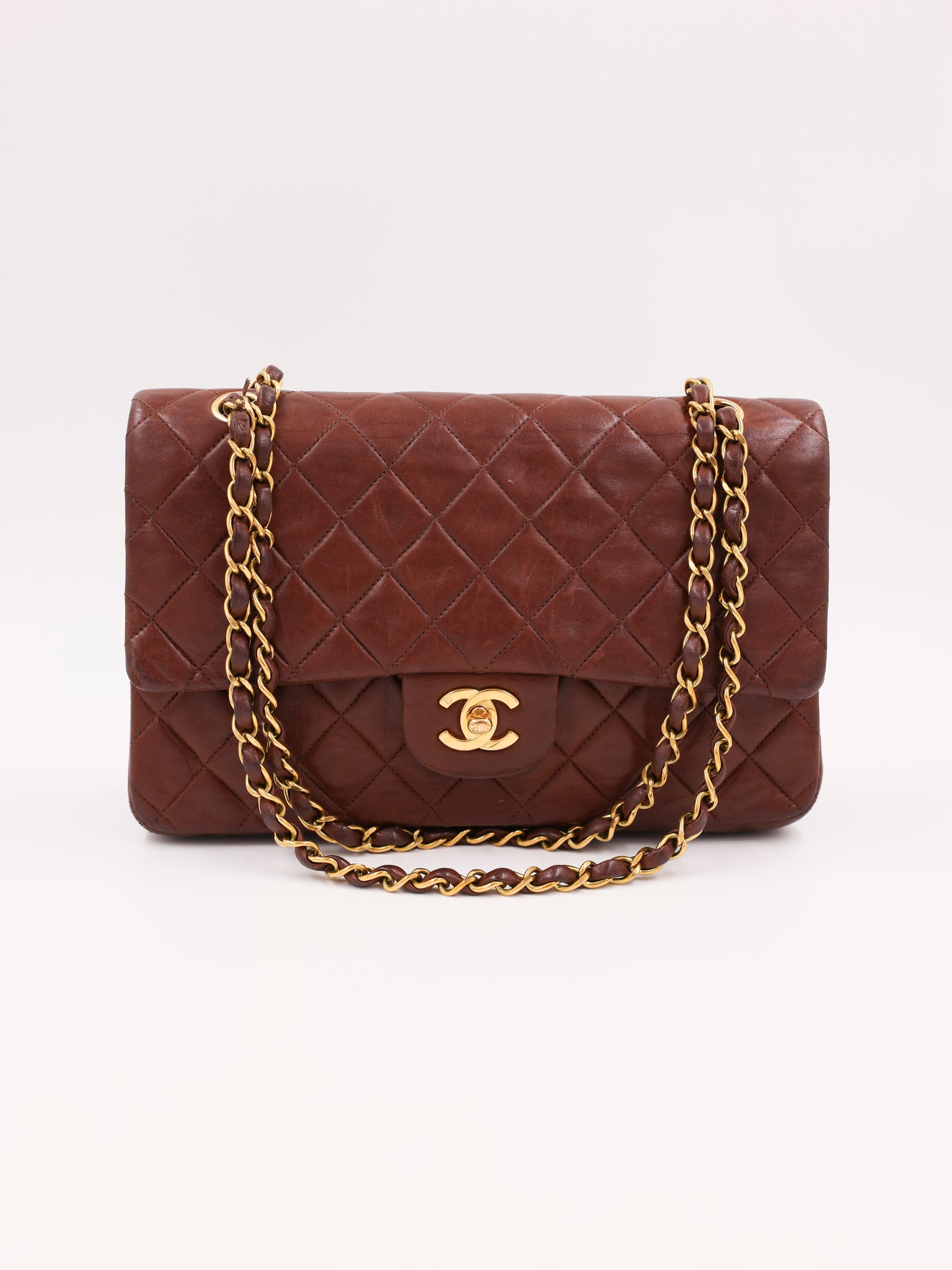 CHANEL Timeless Double Flap medium Schoko GHW
