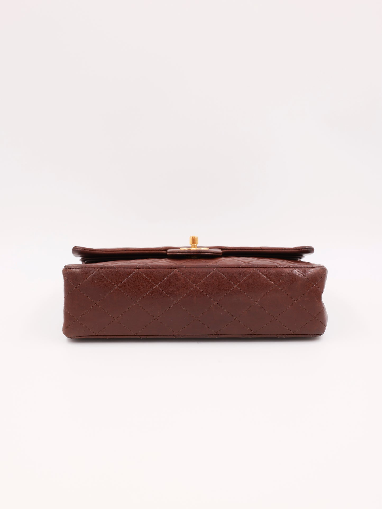 CHANEL Timeless Double Flap medium Schoko GHW