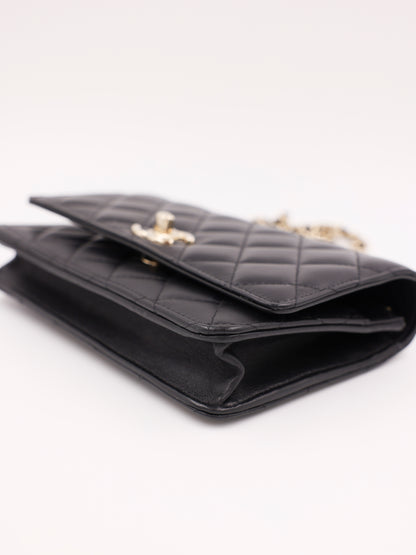 CHANEL Wallet on Chain Pearls Top Handle Lammleder schwarz