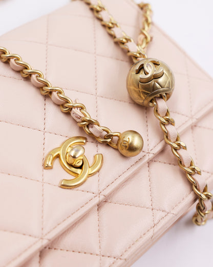 CHANEL WoC rose GHW