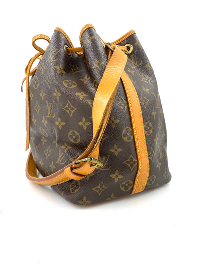 LOUIS VUITTON Noe Petit Monogram Canvas