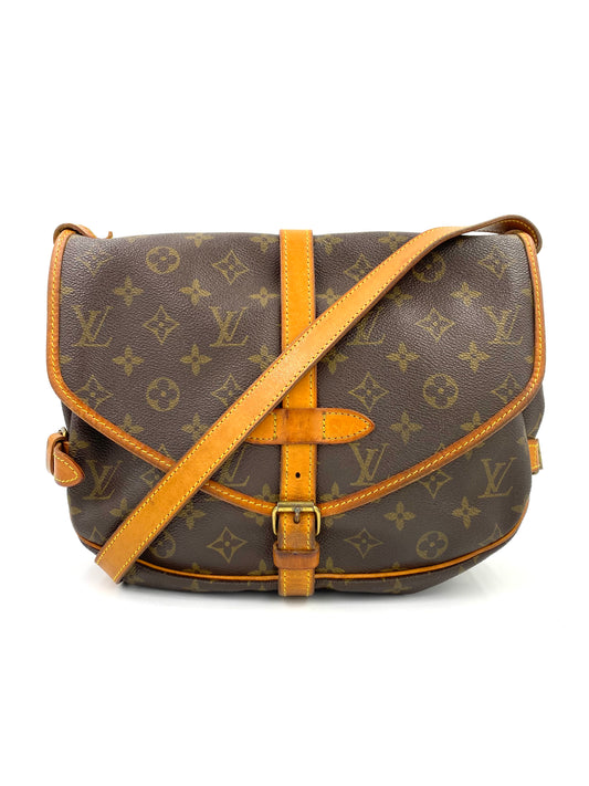 LOUIS VUITTON Saumur 30 Monogram Canvas