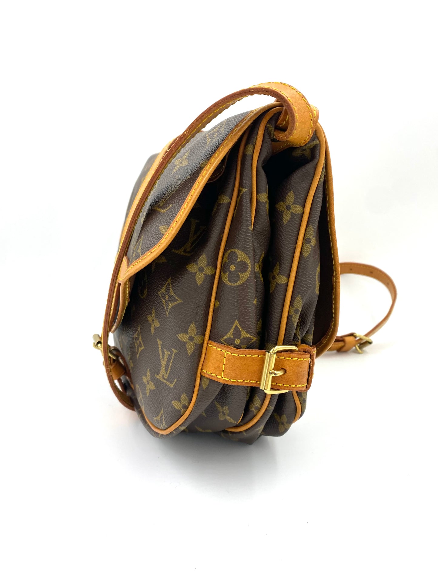 LOUIS VUITTON Saumur 30 Monogram Canvas