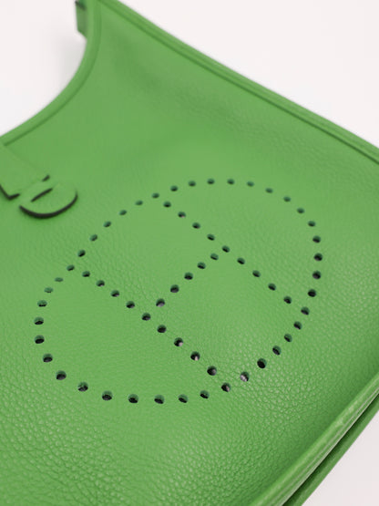 HERMÈS Evelyne 29 Vert Yucca PHW