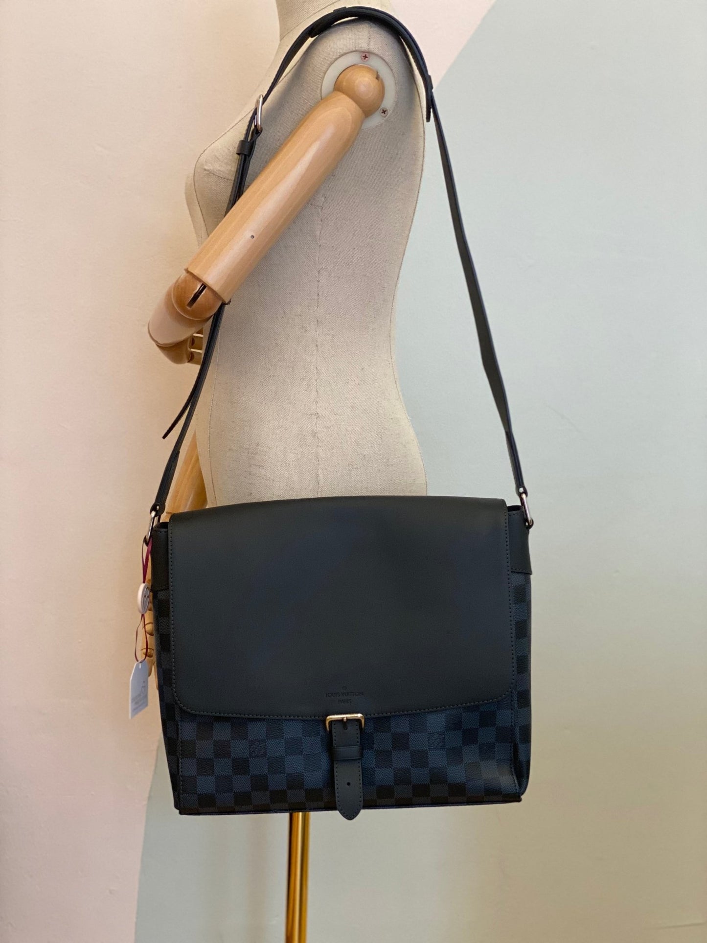 LOUIS VUITTON Newport MM Damier graphite - Clutch & Macarons - DR0136 - Clutch & Macarons - 