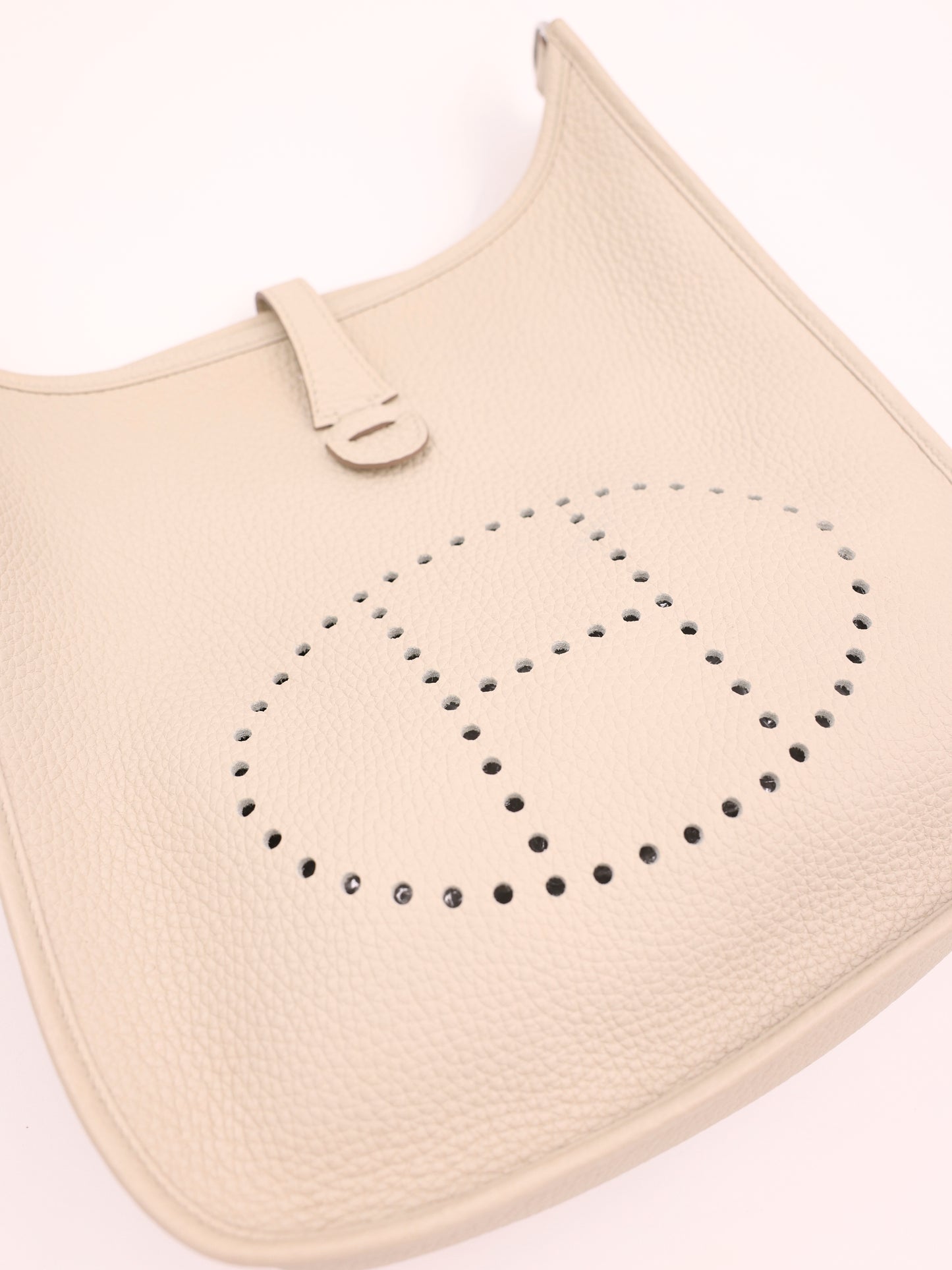 HERMÈS Evelyne 29 Clemence Beton PHW