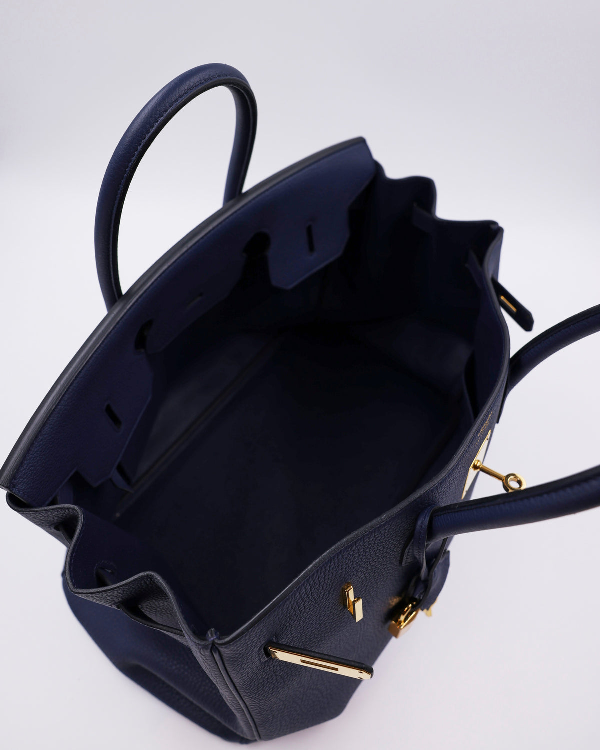 HERMÈS Birkin 35 Togo Blue Navy GHW dunkelblaue Luxushandtasche mit offenem geräumigem Innenraum