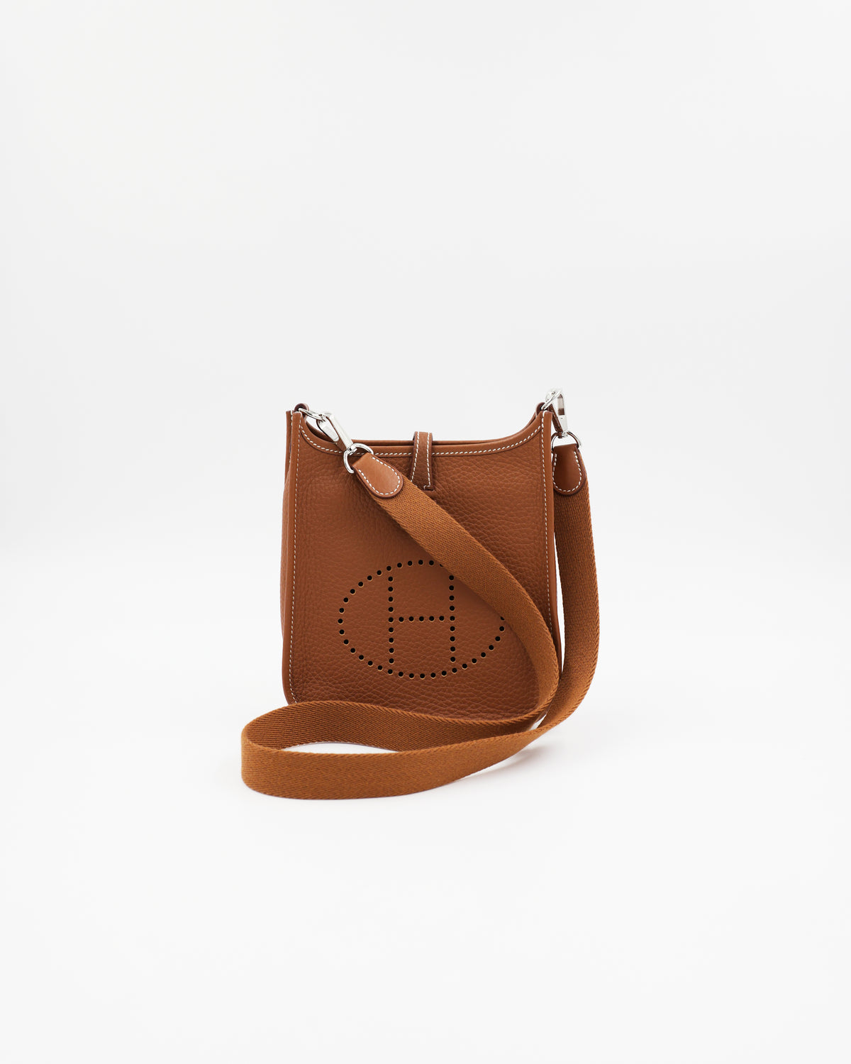 HERMÈS Evelyne 16 Clemence gold PHW braune Designerhandtasche mit Schulterriemen