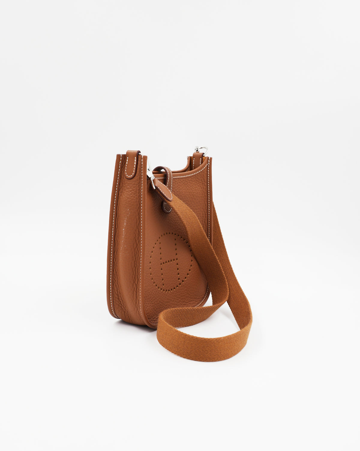 HERMÈS Evelyne 16 Clemence gold PHW braune Designerhandtasche mit Schulterriemen