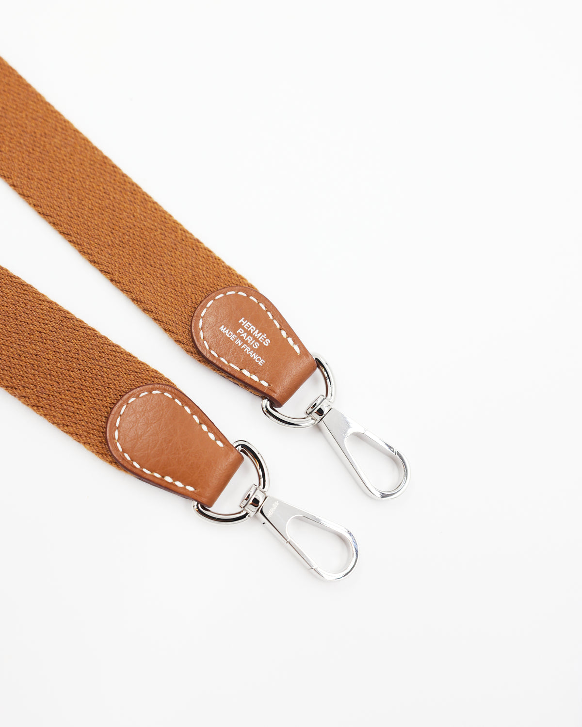 HERMÈS Evelyne 16 Clemence gold PHW mit braunem Schulterriemen und silberfarbenen Metallbeschlägen
