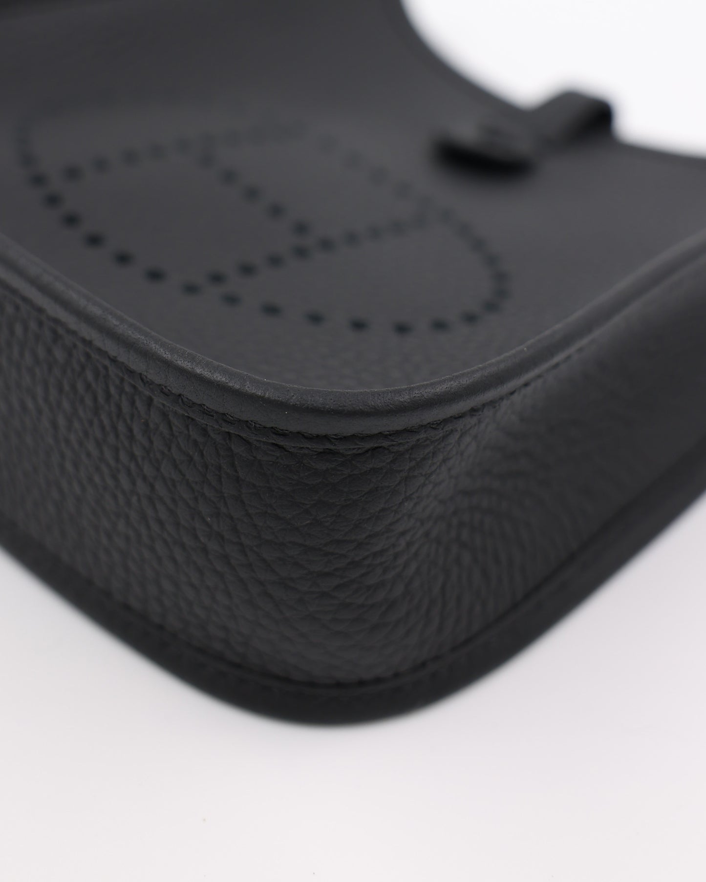 HERMÈS Evelyne 16 Noir PHW