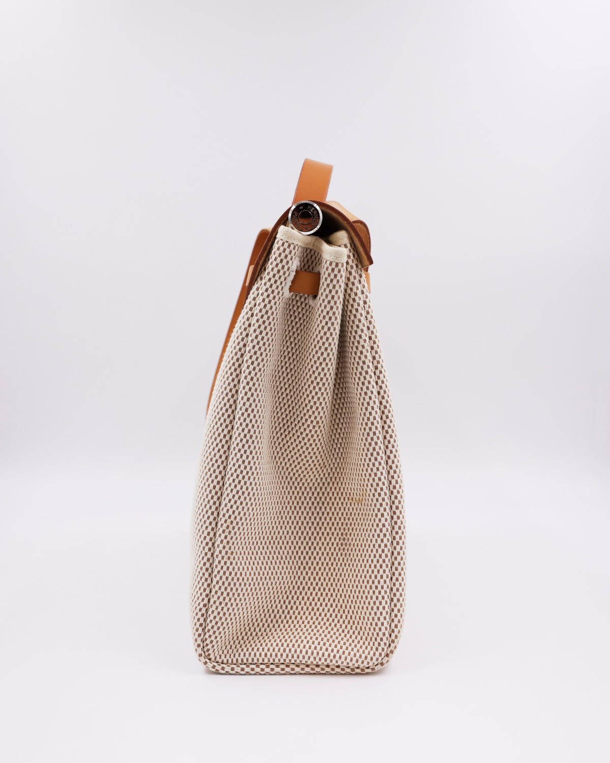 HERMÈS Herbag 39 Messenger Toile / Vache Naturelle PHW, seitliche Ansicht aus Canvas und Leder