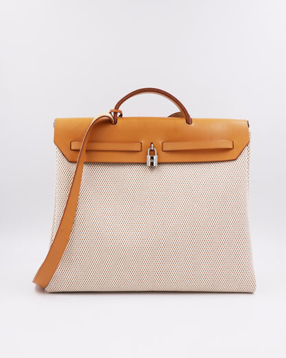 HERMÈS Herbag 39 Messenger Toile / Vache Naturelle PHW, braune Designerhandtasche aus Toile und Leder