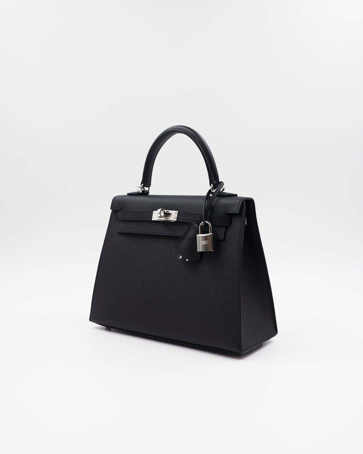HERMÈS Kelly 25 Sellier Epsom schwarz PHW, schwarze Designerhandtasche mit Schloss