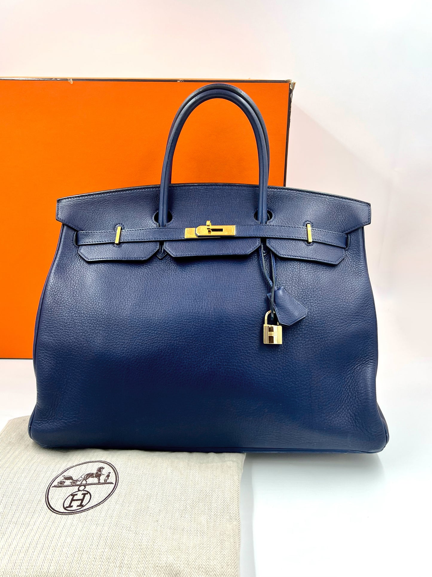 HERMÈS Birkin 40 Togo dunkelblau GHW
