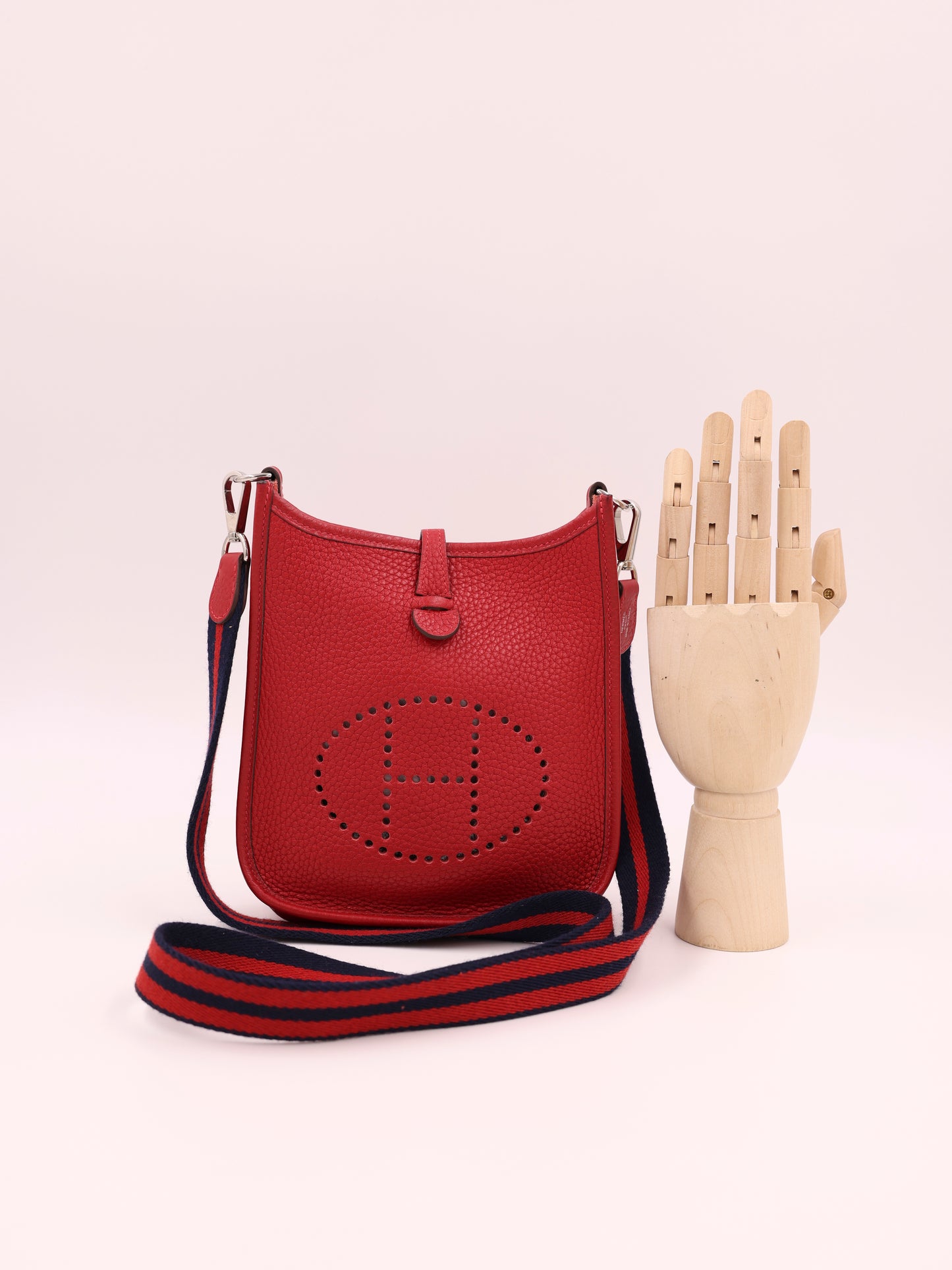HERMÈS Evelyne 16 Clemence Rouge Grenat PHW