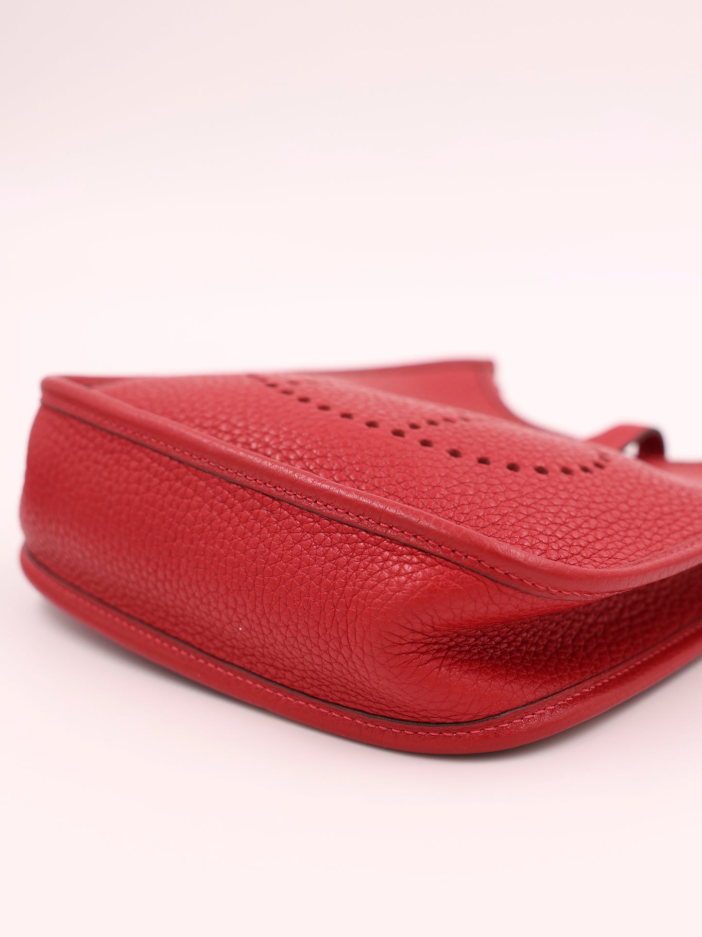 HERMÈS Evelyne 16 Clemence Rouge Grenat PHW