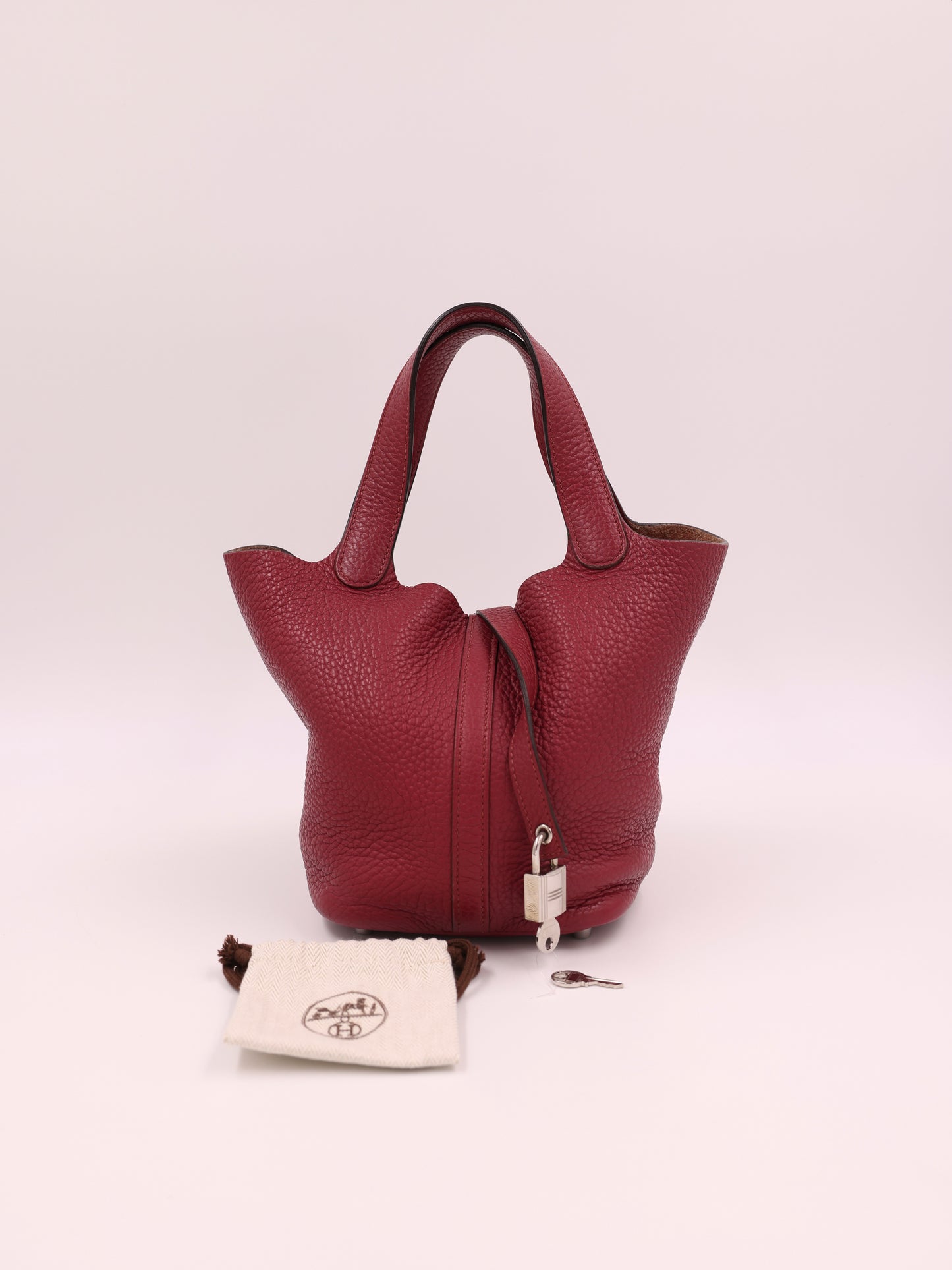 HERMÈS Picotin 18 Lock Clemence Dunklerot PHW