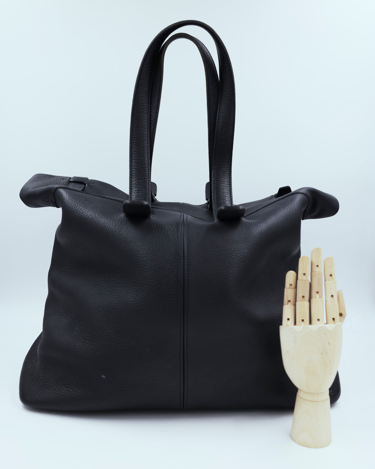 HERMÈS Thar GM Clemence schwarz schwarze Designerhandtasche aus Leder mit zwei Henkeln
