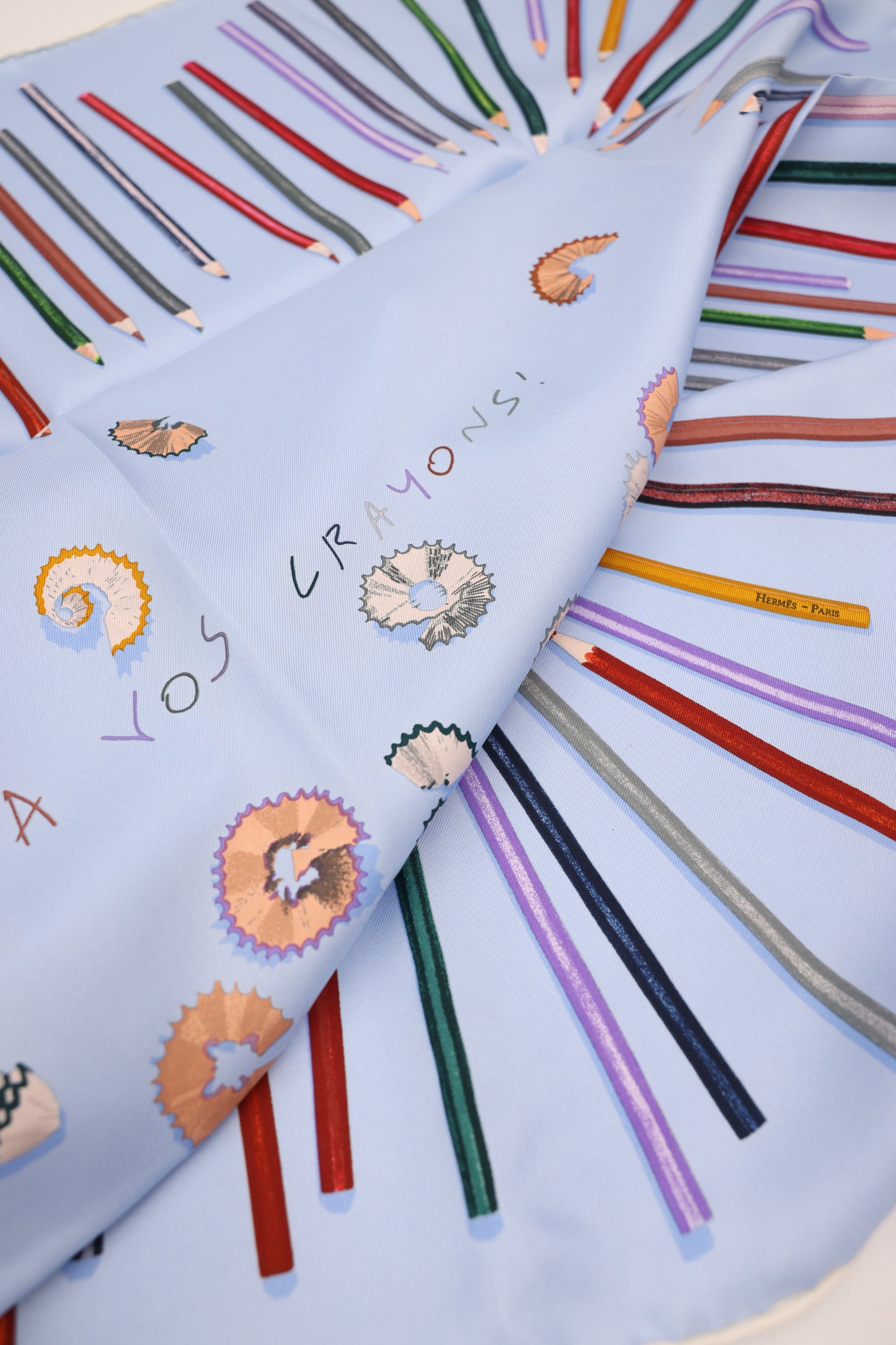 HERMÈS Carré 70 A Vos Crayons