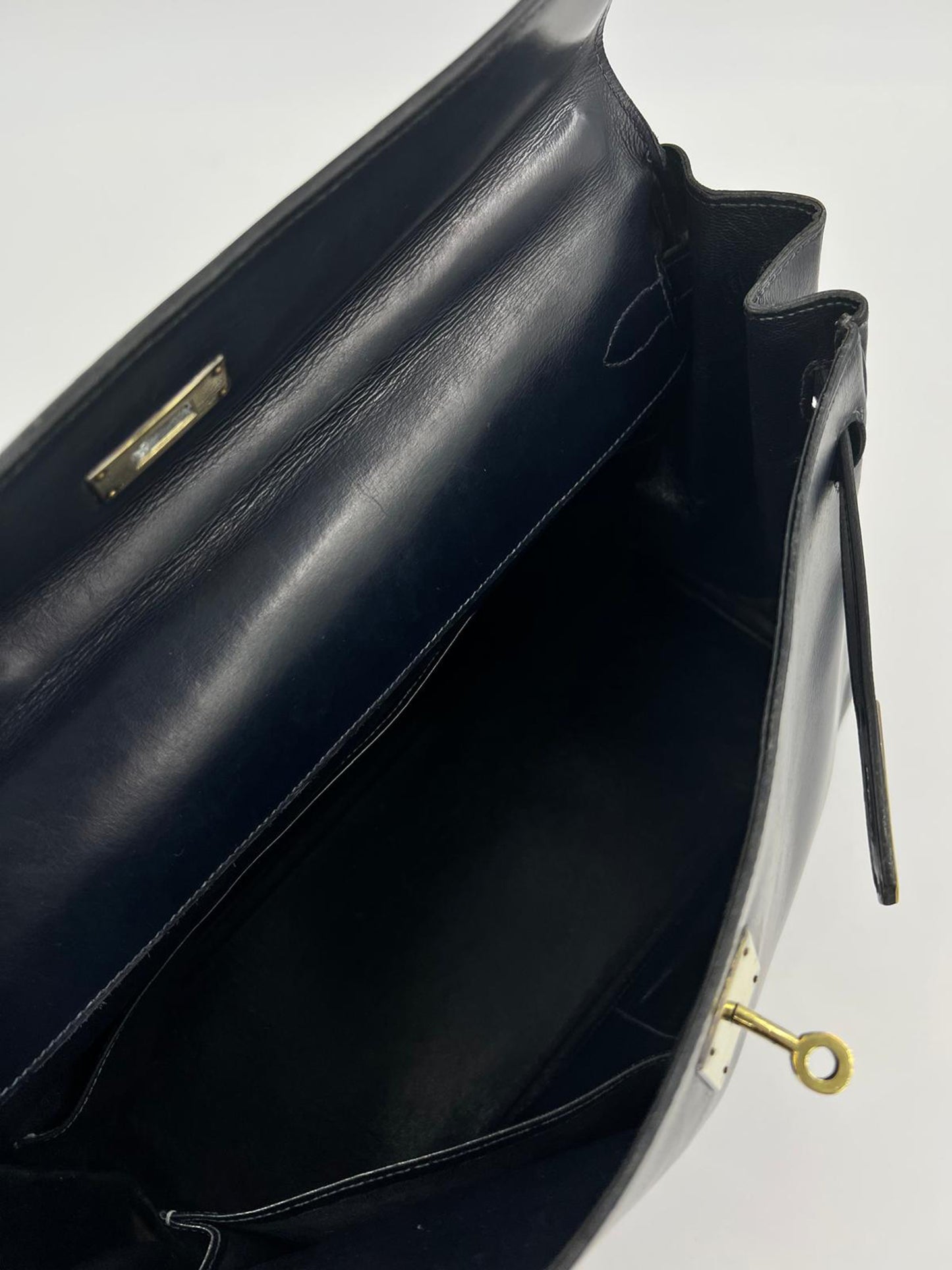 HERMÈS Vintage Kelly 35 navy GHW