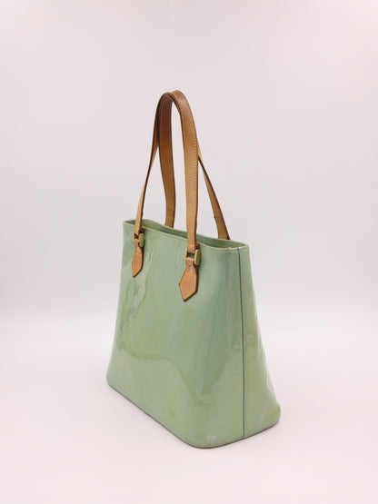 LOUIS VUITTON Houston Monogram Vernis mint