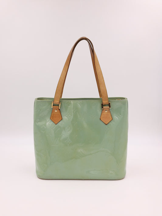 LOUIS VUITTON Houston Monogram Vernis mint, grüne Lackledertasche mit Schulterriemen