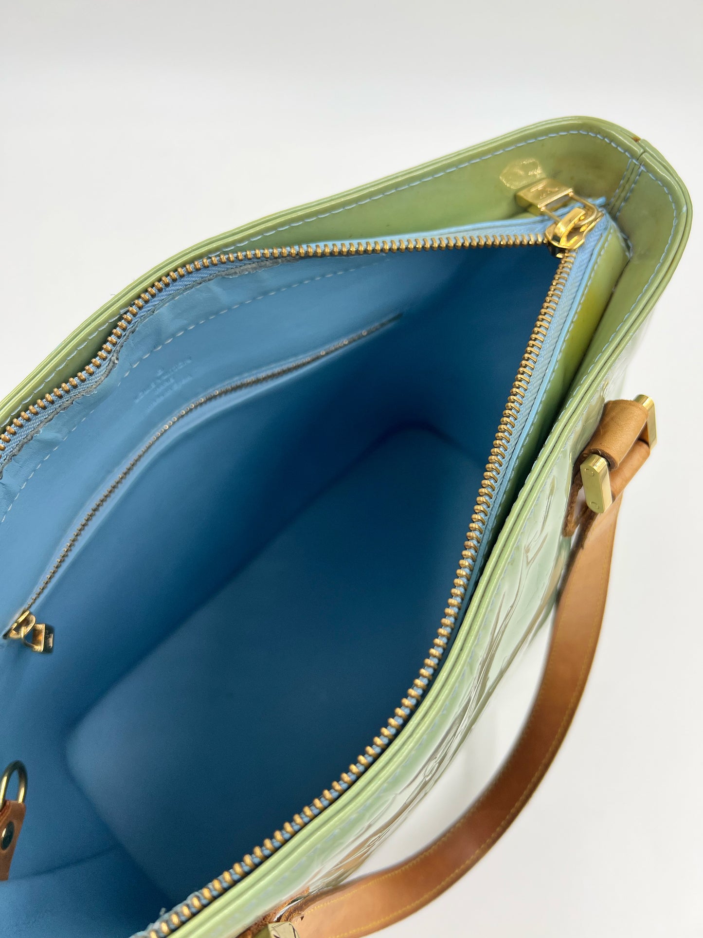 LOUIS VUITTON Houston Monogram Vernis mint