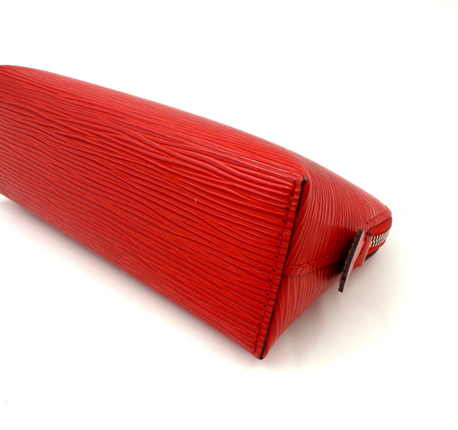 LOUIS VUITTON Pochette Cosmetique Epi rouge - Clutch & Macarons - Chip - Clutch & Macarons - 