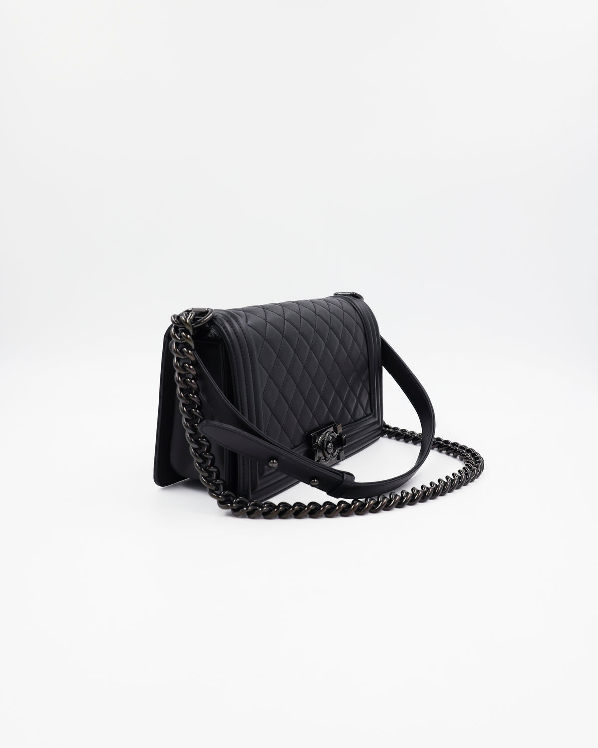 CHANEL Boy Medium Schwarz So Black