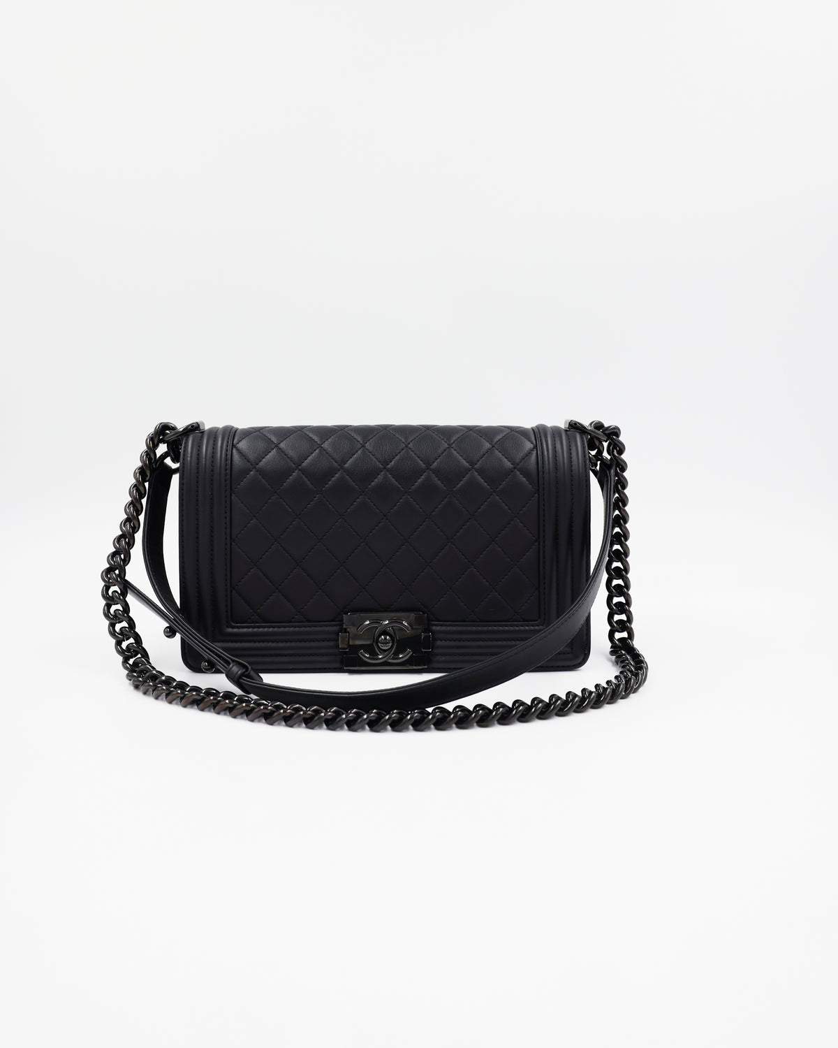 CHANEL Boy Medium Schwarz So Black