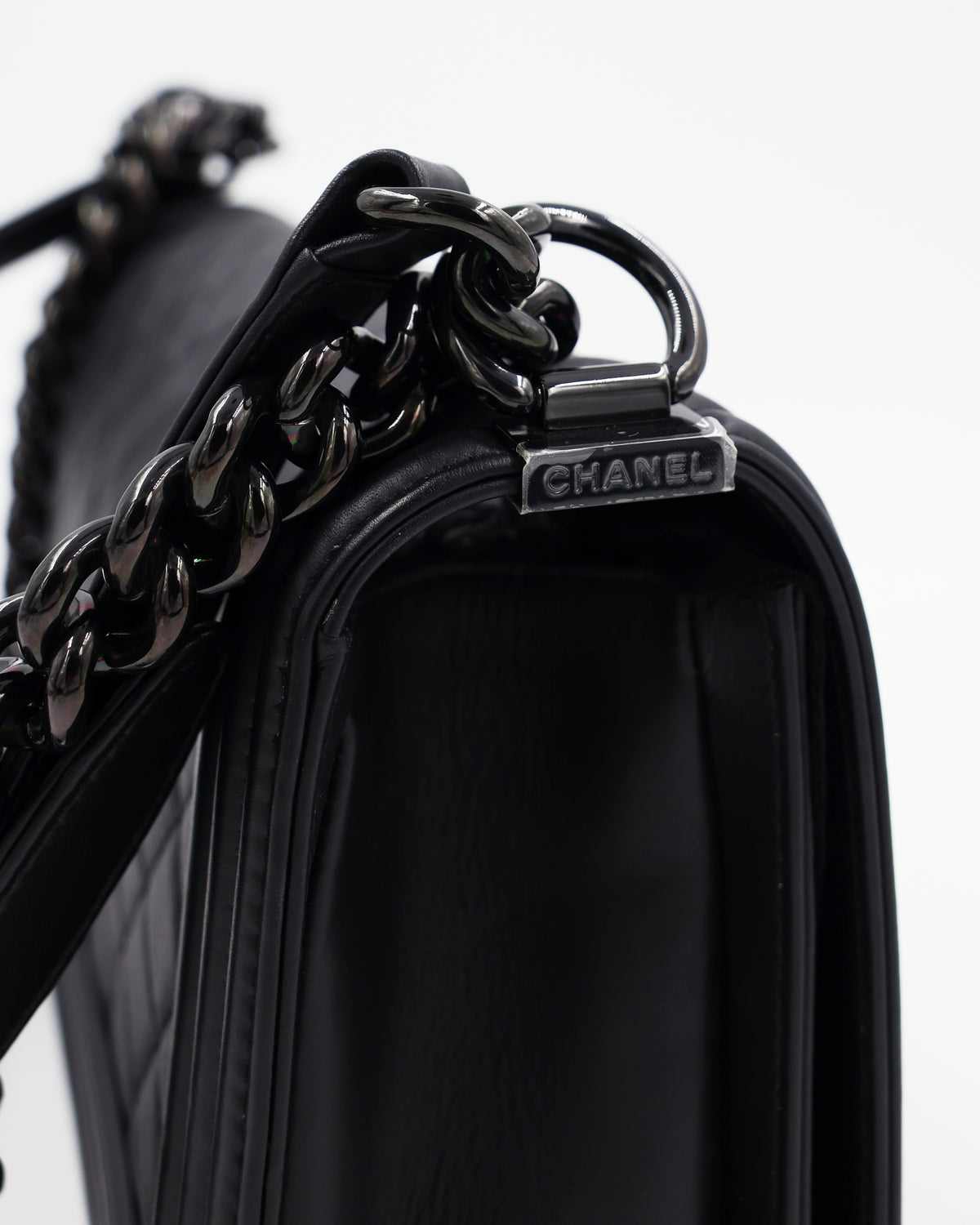 CHANEL Boy Medium Schwarz So Black