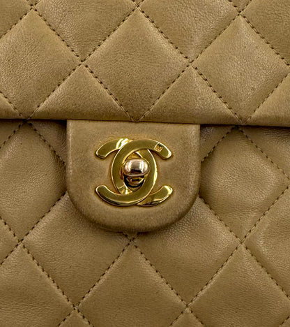 CHANEL Timeless Single Flap Square small beige GHW