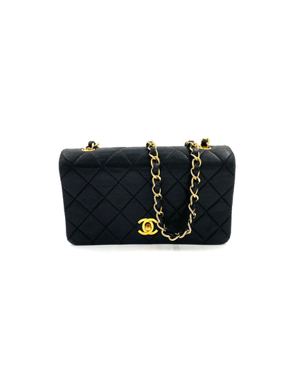 CHANEL Mini Rectangle Single Flap Bag schwarz