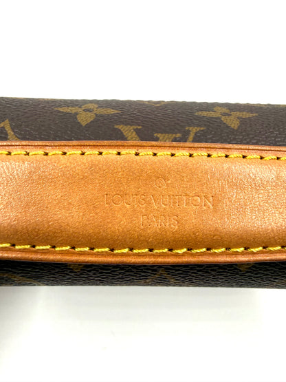 LOUIS VUITTON Pochette Métis Monogram Canvas