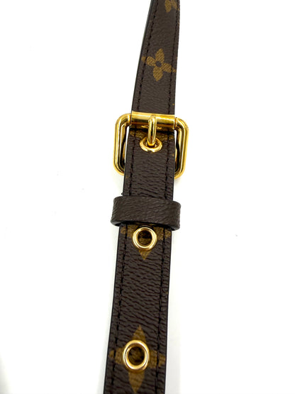 LOUIS VUITTON Pochette Métis Monogram Canvas