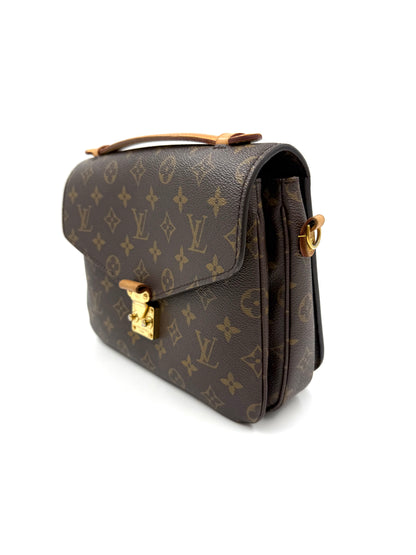 LOUIS VUITTON Pochette Métis Monogram Canvas