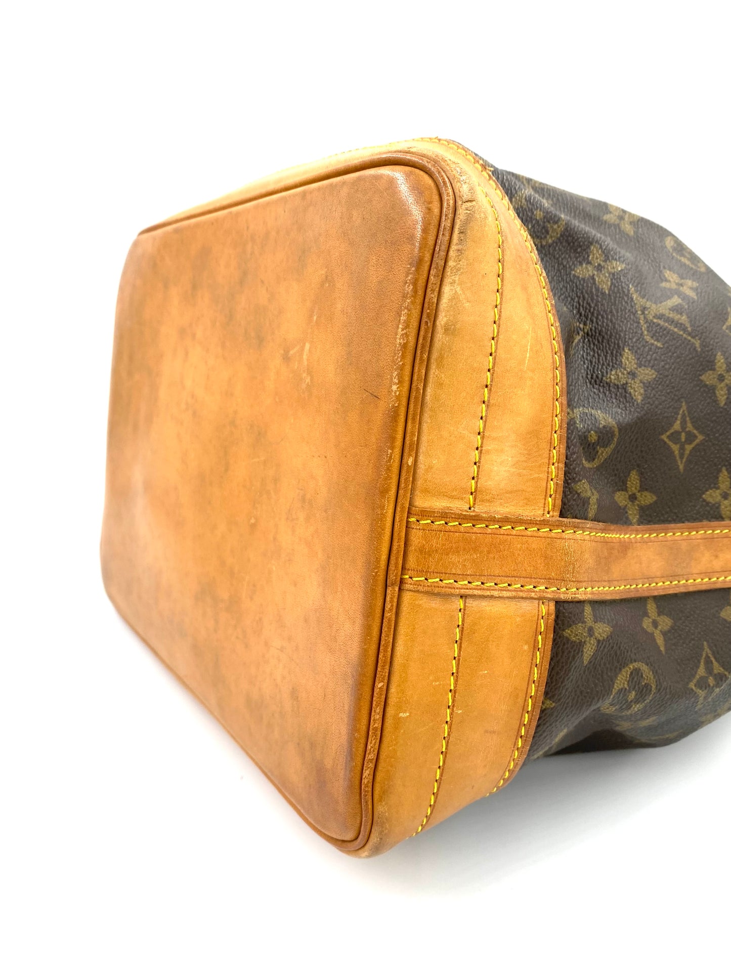 LOUIS VUITTON Noe grande Monogram Canvas