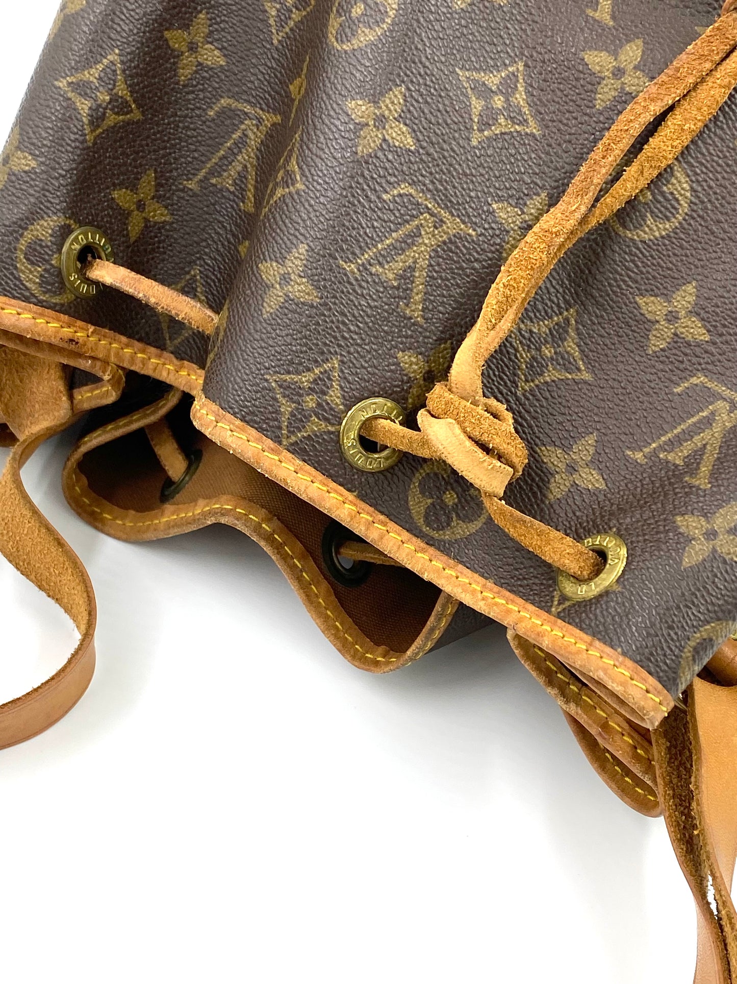 LOUIS VUITTON Noe grande Monogram Canvas