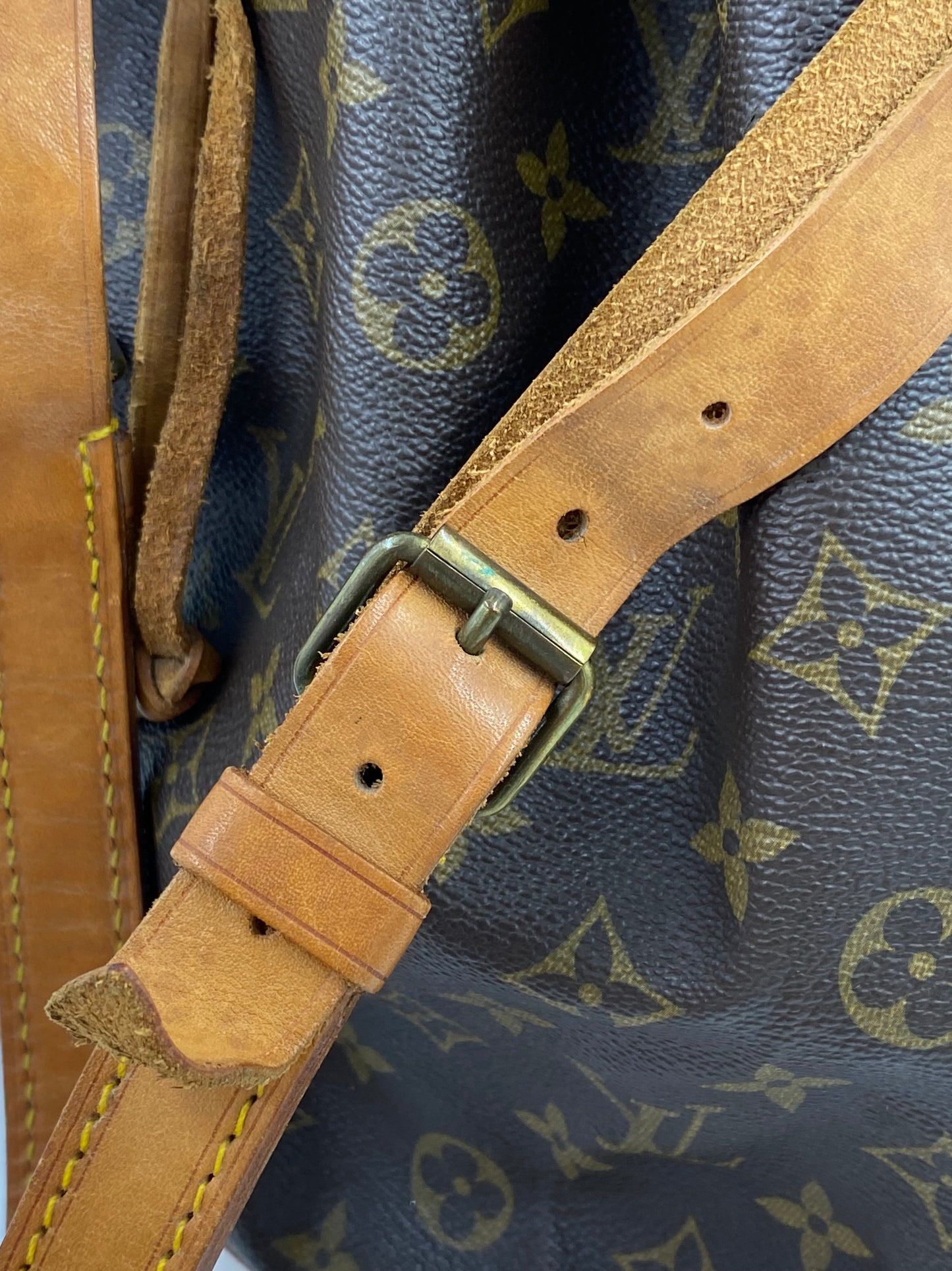 LOUIS VUITTON Noe grande Monogram Canvas