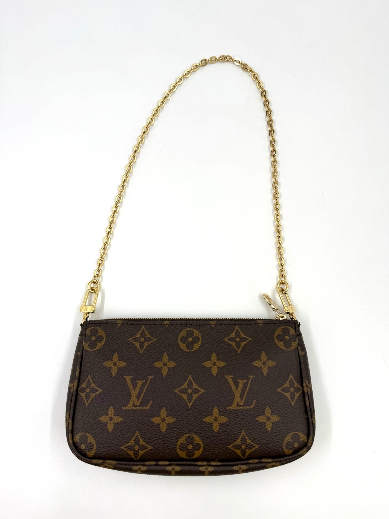 Pochette Bag Chanel Pochette Mit Kette Gold Clutch-with-chain-beige-