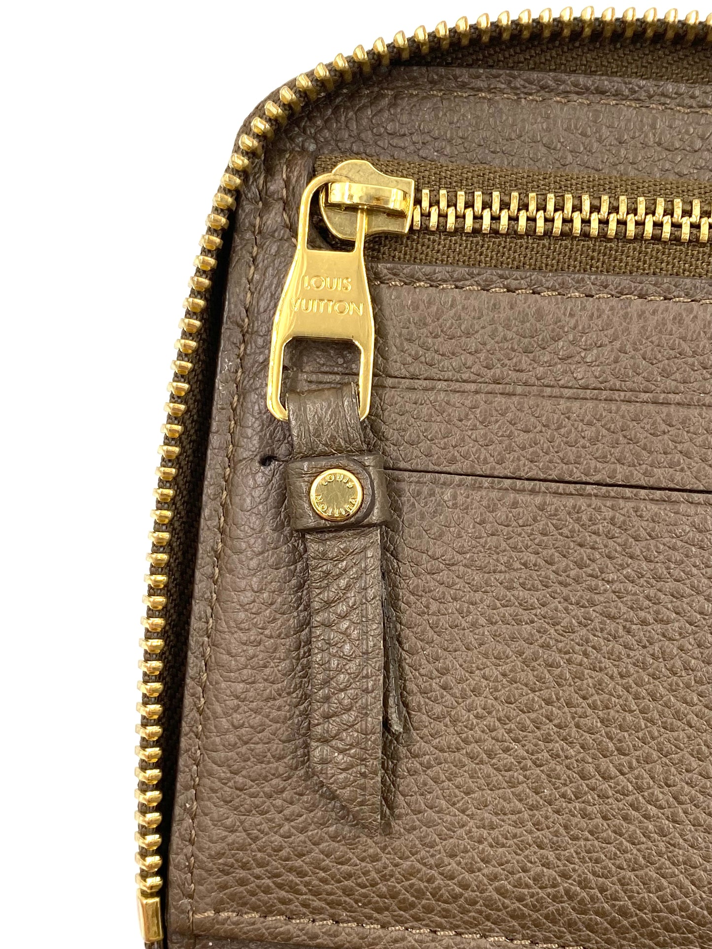 LOUIS VUITTON Zippy Monogram Empreinte braun