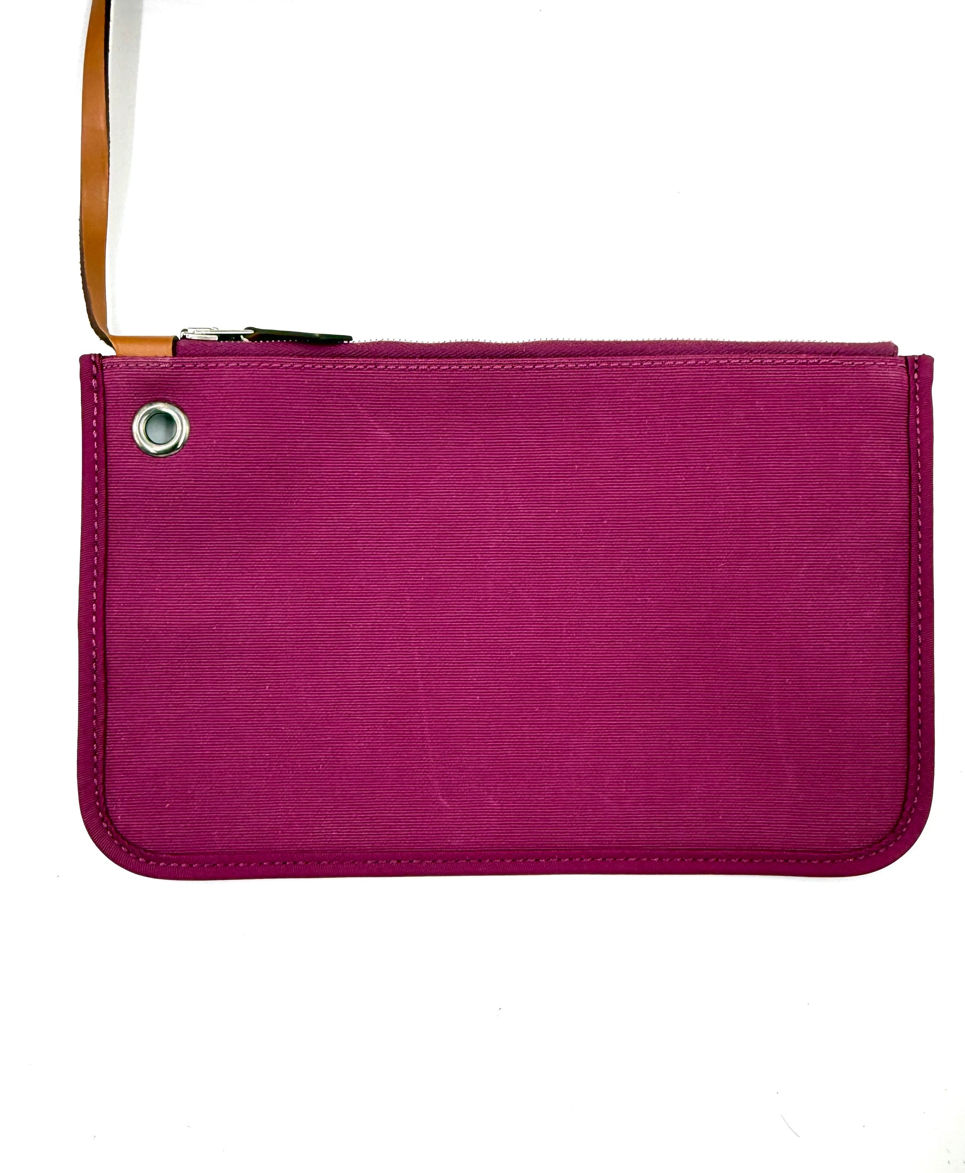 HERMÈS Herbag 39 Zip pink in rechteckiger Form aus Canvas mit Leder-Riemen, elegante Secondhand-Designertasche