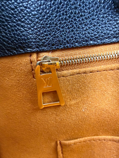 LOUIS VUITTON Onthego MM Monogram Empreinte schwarz