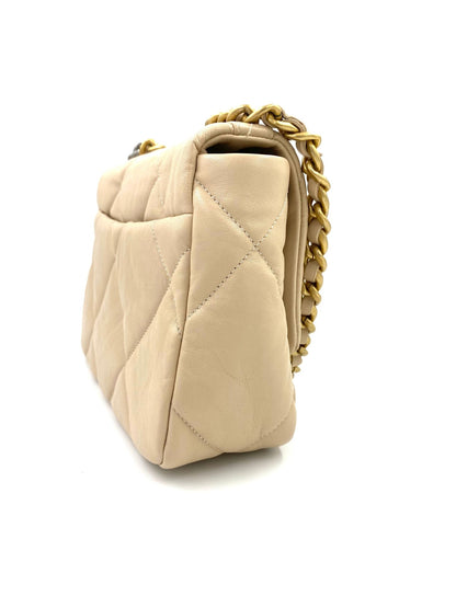 CHANEL 19 Flap Bag small Ziegenleder creme - Clutch & Macarons - 29760595 - Clutch & Macarons - 