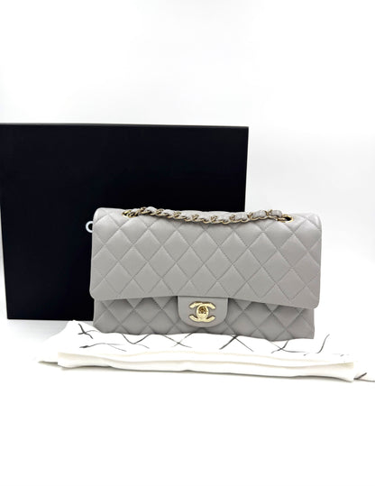 CHANEL Timeless Double Flap medium grau GHW